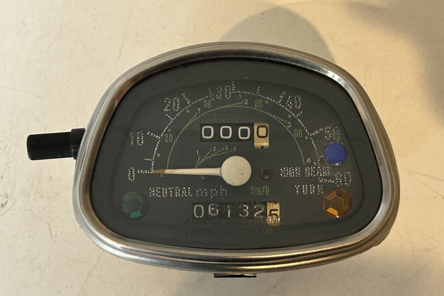  HONDA(ホンダ) CT90メーター修理＆カスタムのBEFOREイメージ