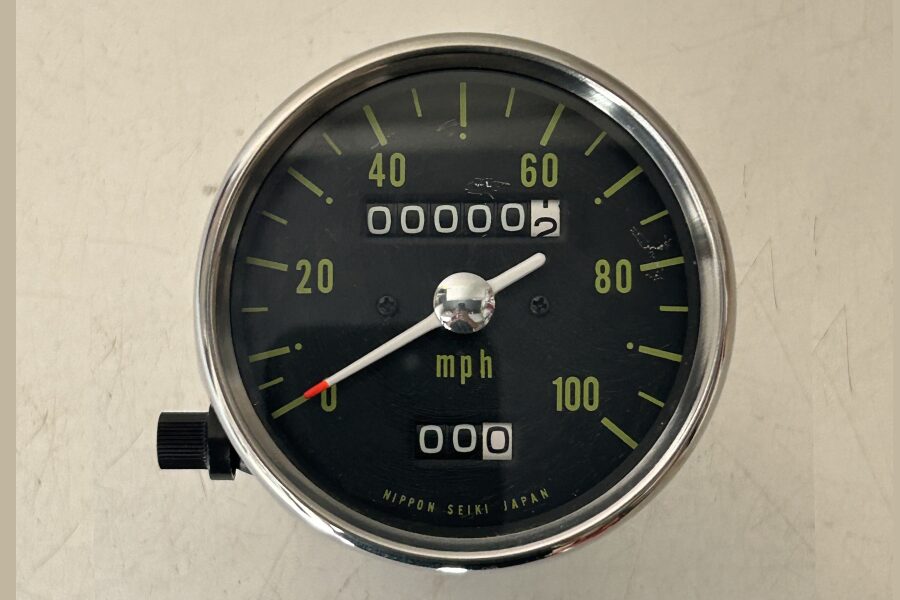  Kawasaki(カワサキ) 250TR F8バイソン メーターカスタムのBEFOREイメージ