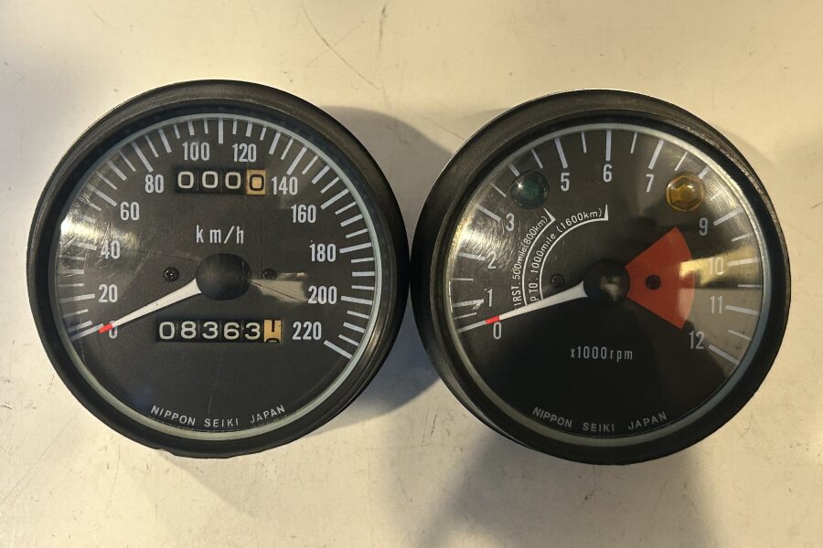 Kawasaki(カワサキ) 350SS メーター修理＆カスタム